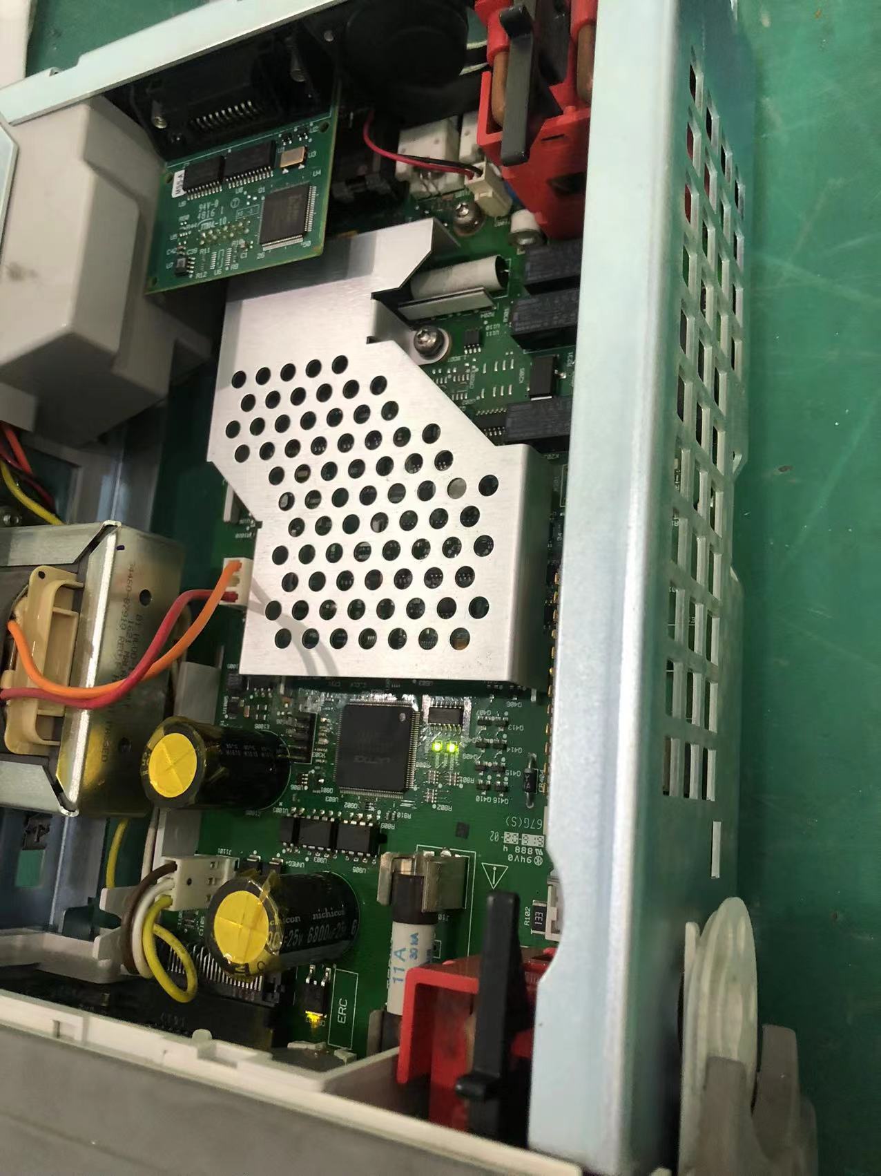 维修万用表34461A 8.jpg